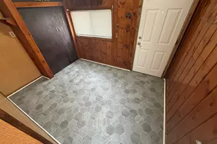 24360 Flower Ave, Eastpointe, MI 48021 - Photo 15