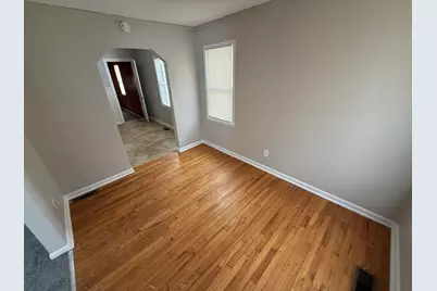 24360 Flower Avenue, Eastpointe, MI 48021 - Photo 11