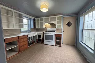 206 E 6th St, Marion, MI 49665 - Photo 5