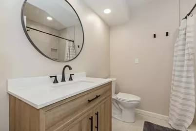 4003 Evergreen Lane, Benton Harbor, MI 49022 - Photo 11