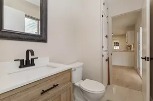 4003 Evergreen Ln, Benton Harbor, MI 49022 - Photo 15