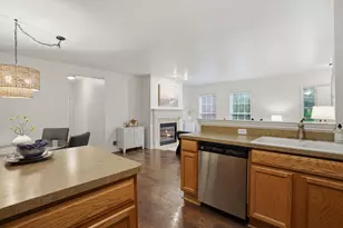 5796 Hampshire Ln, Ypsilanti, MI 48197 - Photo 9