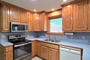 201 S Willow St, Westphalia, MI 48894 - Photo 13