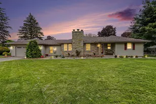 210 Maplecrest Ave, Sturgis, MI 49091 - Photo 1