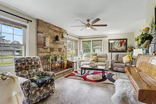 210 Maplecrest Ave, Sturgis, MI 49091 - Photo 5
