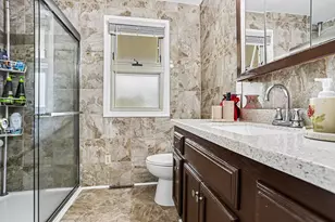 210 Maplecrest Ave, Sturgis, MI 49091 - Photo 13