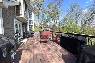 4619 Oak Pointe Dr, Brighton, MI 48116 - Photo 9