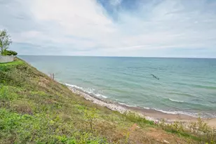 2676 Lake Bluff Terrace, Saint Joseph, MI 49085 - Photo 45