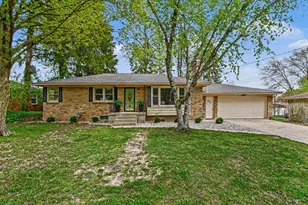 1942 Woodcliff Ave SE, Grand Rapids, MI 49506 - Photo 1