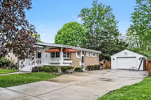 1116 N Magnolia Ave, Lansing, MI 48912 - Photo 3
