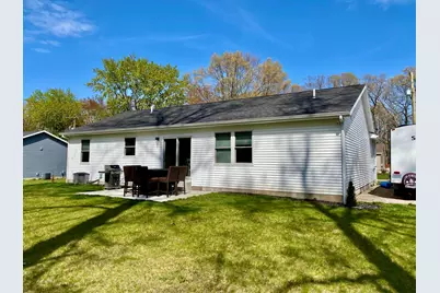 3673 Waalkes Street, Norton Shores, MI 49444 - Photo 7
