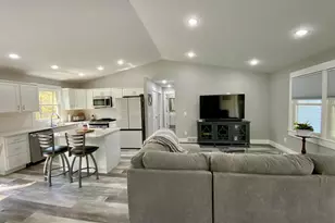 3673 Waalkes St, Norton Shores, MI 49444 - Photo 13