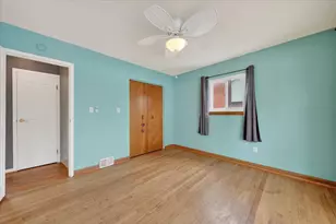 6950 Mohican Ln, Westland, MI 48185 - Photo 17
