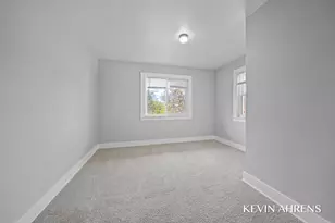 1862 Kalamazoo Ave SE, Grand Rapids, MI 49507 - Photo 19