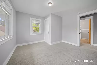 1862 Kalamazoo Avenue SE, Grand Rapids, MI 49507 - Photo 21