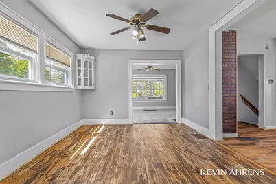 1862 Kalamazoo Avenue SE, Grand Rapids, MI 49507 - Photo 5