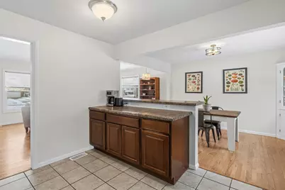 6337 Avon Street, Portage, MI 49024 - Photo 13