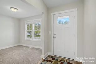2914 Veld Creek Dr, Rockford, MI 49341 - Photo 3