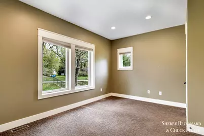 2975 Bird Avenue NE, Grand Rapids, MI 49525 - Photo 7