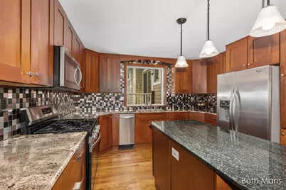 1427 Spaulding Avenue SE, Grand Rapids, MI 49546 - Photo 11