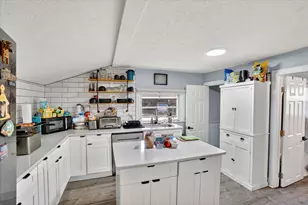 226 Ann St NE, Grand Rapids, MI 49505 - Photo 7