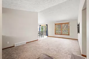 177 Glen Eagle Dr NE, Rockford, MI 49341 - Photo 5