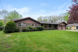 2286 Shiawasee Ln, Stevensville, MI 49127 - Photo 37