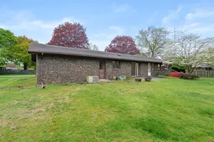 2286 Shiawasee Ln, Stevensville, MI 49127 - Photo 45