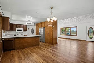 64874 Lutz Rd, Constantine, MI 49042 - Photo 5