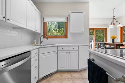 254 Hunters Trail, Ann Arbor, MI 48103 - Photo 9