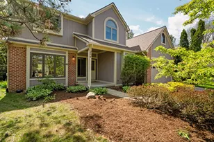 254 Hunters Trail, Ann Arbor, MI 48103 - Photo 3
