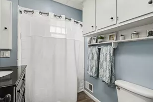 600 St Clair Ave NW, Grand Rapids, MI 49534 - Photo 11