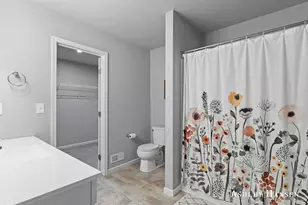 812 Strauss Ct, Greenville, MI 48838 - Photo 15