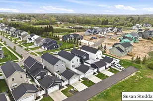 7890 Greendale Dr SE, Byron Center, MI 49315 - Photo 33