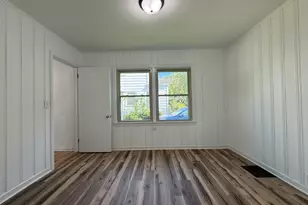 1350 Giddings Ave SE, Grand Rapids, MI 49506 - Photo 9