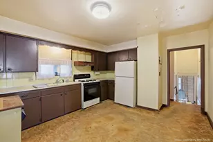 533 Fulton St, Grand Haven, MI 49417 - Photo 13