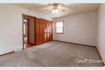 1705 Kendall Street SE, Grand Rapids, MI 49508 - Photo 17