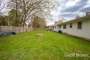 1705 Kendall St SE, Grand Rapids, MI 49508 - Photo 29