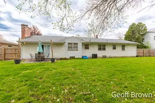 1705 Kendall St SE, Grand Rapids, MI 49508 - Photo 27