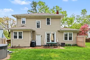 619 Homecrest Ave, Kalamazoo, MI 49001 - Photo 23