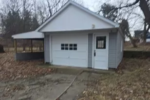 1031 Betterly Rd, Springfield, MI 49037 - Photo 5