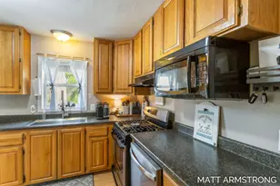 3341 30th St SW, Grandville, MI 49418 - Photo 9