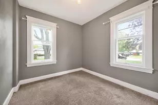 348 N State St, Zeeland, MI 49464 - Photo 29