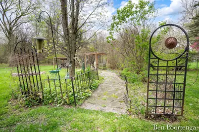 10299 Fisk Road, Belding, MI 48809 - Photo 41