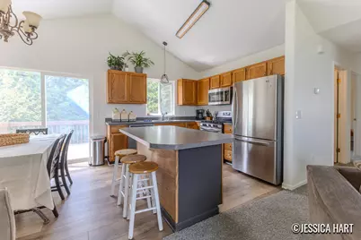 321 Pioneer Trail NE, Cedar Springs, MI 49319 - Photo 5