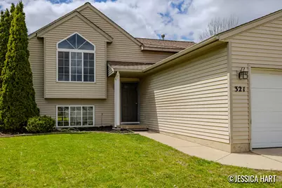 321 Pioneer Trail NE, Cedar Springs, MI 49319 - Photo 3