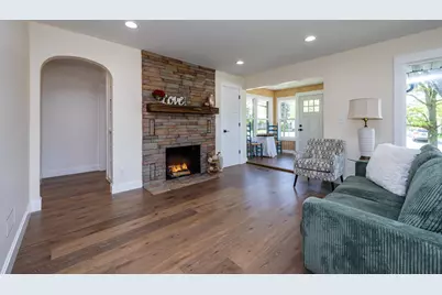 1503 Langley Avenue, Saint Joseph, MI 49085 - Photo 9