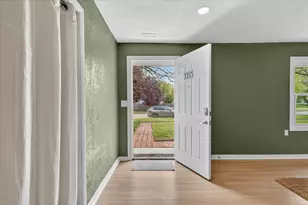 3315 Sunfield St, Kalamazoo, MI 49004 - Photo 3