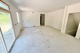 5859 Valley Point Dr SE, Caledonia, MI 49316 - Photo 3