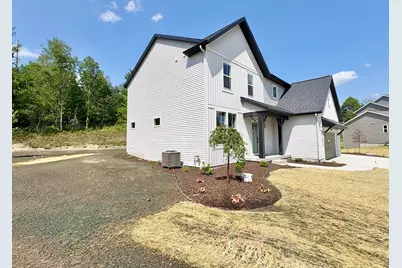 5859 Valley Point Drive SE, Caledonia, MI 49316 - Photo 3